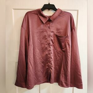 Love, Fire long sleeve button up. Size 3x. Nwt
